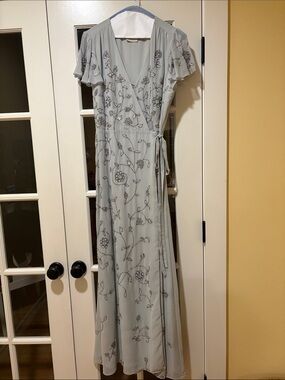 Anthropologie BHLDN Elegant Light Gray Beaded Full Length Formal Gown Size 10